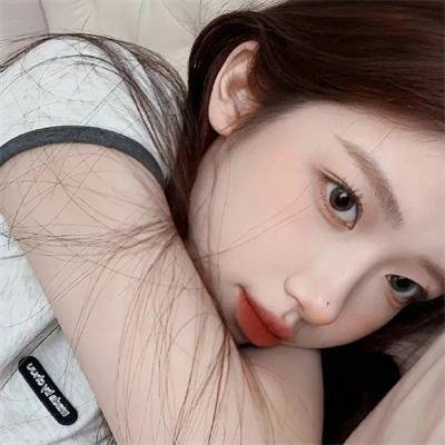 51吃瓜官网 - 某男演员深夜出入女网红住所，被拍全程